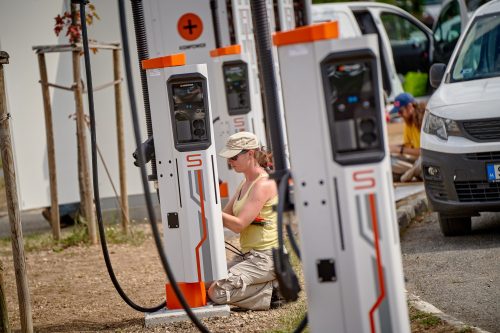 Elektromos autó töltők telepítése, üzemeltetése, karbantartása